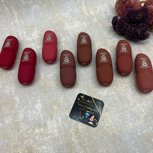 رژلب جامد مات آرتسکین